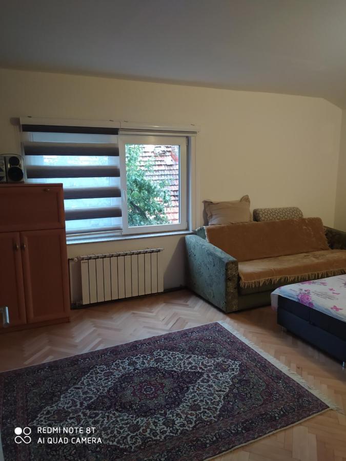 Apartman Mickey SJJ Exteriör bild