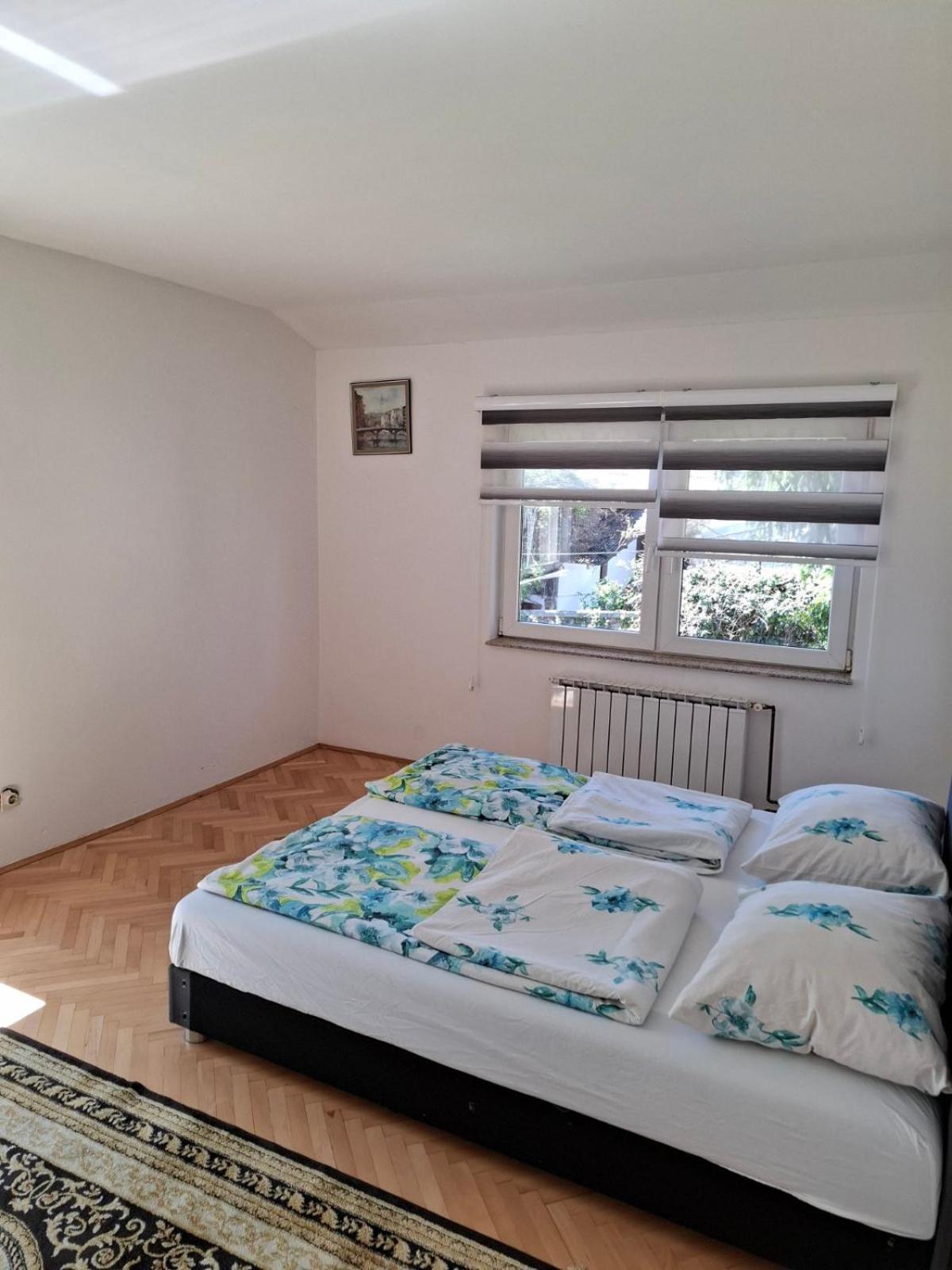 Apartman Mickey SJJ Rum bild
